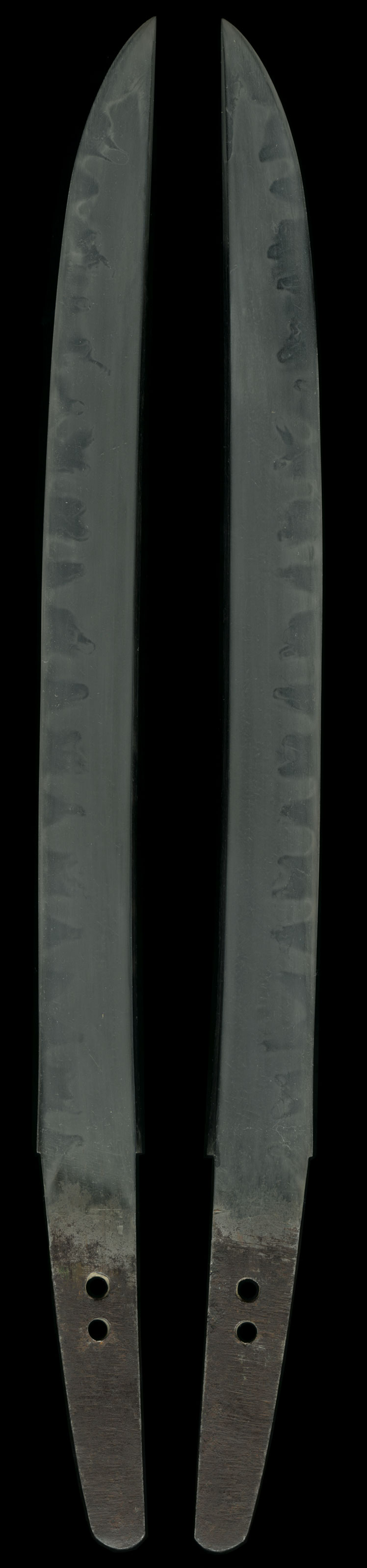 834 Ebi Koshirae  Tanto Blade shows good work and activity